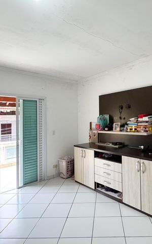 Casa à venda com 350m², 4 quartos e 2 vagas Casa à venda com 350m², 4 quartos e 2 vagasQuarto 2 - Casa 1