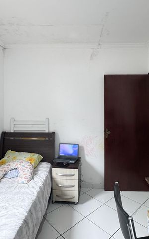 Casa à venda com 350m², 4 quartos e 2 vagas Casa à venda com 350m², 4 quartos e 2 vagasQuarto 1 - Casa 1