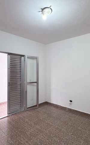 Casa à venda com 350m², 4 quartos e 2 vagas Casa à venda com 350m², 4 quartos e 2 vagasQuarto 2 - Casa 2