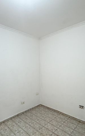 Casa à venda com 350m², 4 quartos e 2 vagas Casa à venda com 350m², 4 quartos e 2 vagasSala - Casa 2