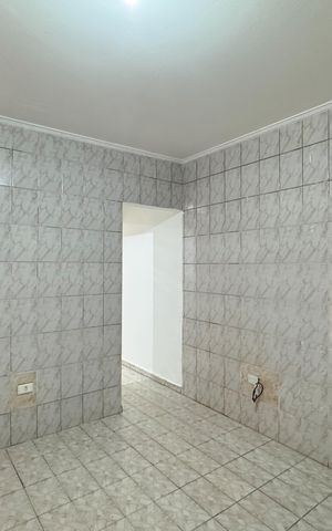 Casa à venda com 350m², 4 quartos e 2 vagas Casa à venda com 350m², 4 quartos e 2 vagasCozinha - Casa 2