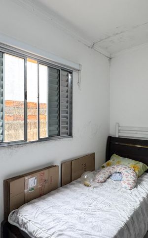 Casa à venda com 350m², 4 quartos e 2 vagas Casa à venda com 350m², 4 quartos e 2 vagasQuarto 1 - Casa 1