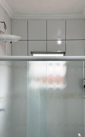 Casa à venda com 350m², 4 quartos e 2 vagas Casa à venda com 350m², 4 quartos e 2 vagasBanheiro 2 - Casa 1
