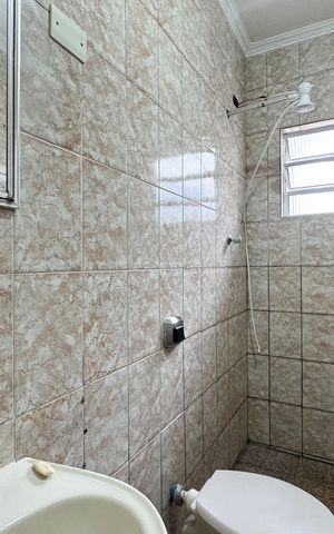 Casa à venda com 350m², 4 quartos e 2 vagas Casa à venda com 350m², 4 quartos e 2 vagasBanheiro 2 - Casa 2