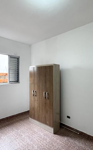 Casa à venda com 350m², 4 quartos e 2 vagas Casa à venda com 350m², 4 quartos e 2 vagasQuarto 1 - Casa 2
