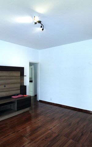 Apartamento à venda com 85m², 2 quartos e 1 vagaSala