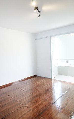 Apartamento à venda com 85m², 2 quartos e 1 vagaSala