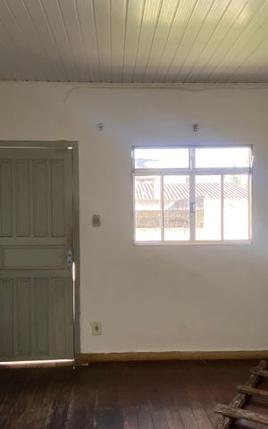 Casa para alugar com 80m², 2 quartos e 1 vagaSala