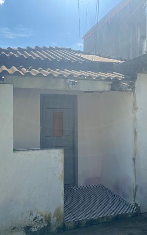 Casa para alugar com 80m², 2 quartos e 1 vagaÁrea externa