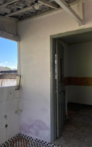 Casa para alugar com 80m², 2 quartos e 1 vagaÁrea externa