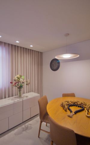 Apartamento para alugar com 320m², 4 quartos e 2 vagasCopa