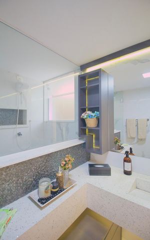 Apartamento para alugar com 320m², 4 quartos e 2 vagasBanheiro da Suite 1