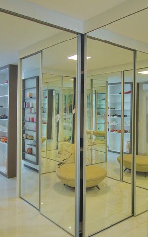 Apartamento para alugar com 320m², 4 quartos e 2 vagasCloset da Suite 1