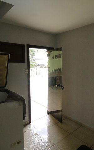 Casa de condomínio para alugar com 700m², 3 quartos e 2 vagasDespensa da piscina 