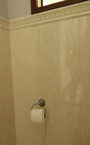 Casa de condomínio para alugar com 700m², 3 quartos e 2 vagasLavabo