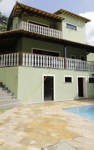 Casa de condomínio para alugar com 700m², 3 quartos e 2 vagasPiscina