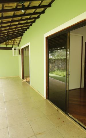 Casa de condomínio para alugar com 700m², 3 quartos e 2 vagasVaranda do quarto 1 e 2 