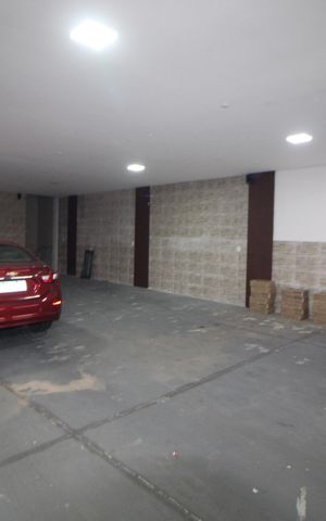 Casa à venda com 660m², 3 quartos e 9 vagasGaragem