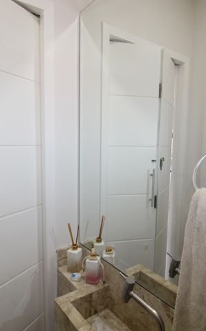 Casa à venda com 660m², 3 quartos e 9 vagasLavabo