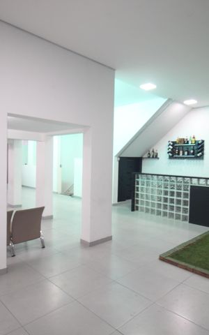 Casa à venda com 660m², 3 quartos e 9 vagasÁrea de Lazer 2