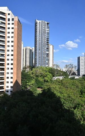 Apartamento à venda com 58m², 2 quartos e 2 vagasVista
