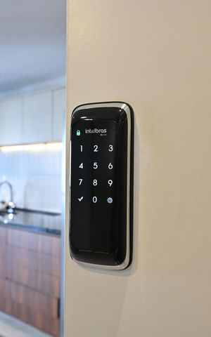 Apartamento à venda com 58m², 2 quartos e 2 vagasFechadura Eletrônica