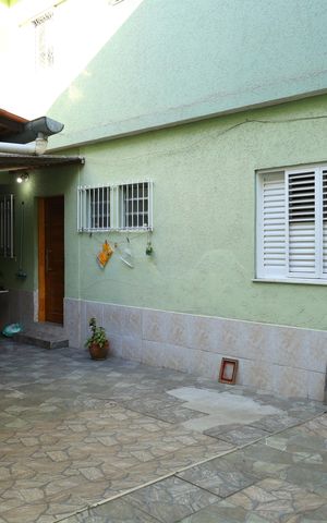 Casa à venda com 600m², 5 quartos e 3 vagasQuintal
