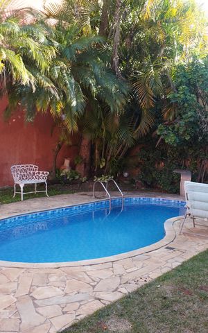 Casa de condomínio para alugar com 360m², 4 quartos e 4 vagasPiscina