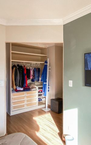 Casa à venda com 249m², 3 quartos e 8 vagas Casa à venda com 249m², 3 quartos e 8 vagasSuite
