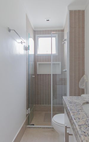 Apartamento à venda com 133m², 3 quartos e 3 vagas Apartamento à venda com 133m², 3 quartos e 3 vagasBanheiro Social
