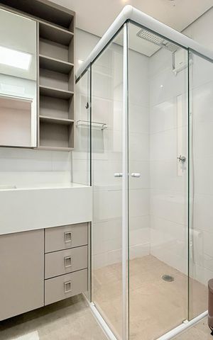 Apartamento à venda com 47m², 1 quarto e 2 vagasBanheiro 