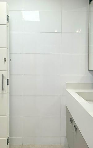 Apartamento à venda com 47m², 1 quarto e 2 vagasBanheiro 