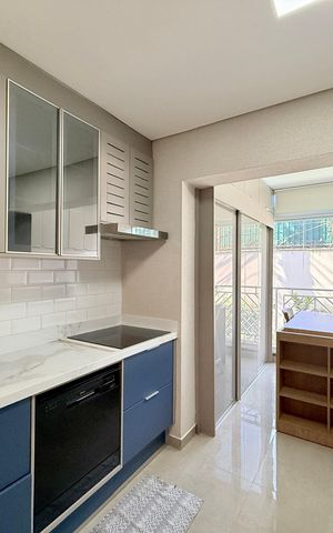 Apartamento à venda com 47m², 1 quarto e 2 vagasCozinha