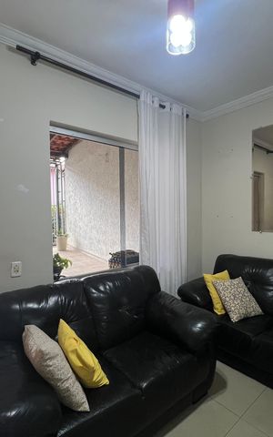 Casa à venda com 90m², 2 quartos e 1 vaga Casa à venda com 90m², 2 quartos e 1 vagaSala