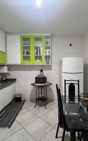 Casa à venda com 90m², 2 quartos e 1 vaga Casa à venda com 90m², 2 quartos e 1 vagaCozinha