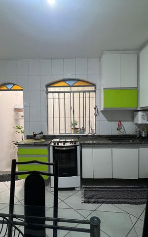 Casa à venda com 90m², 2 quartos e 1 vaga Casa à venda com 90m², 2 quartos e 1 vagaCozinha