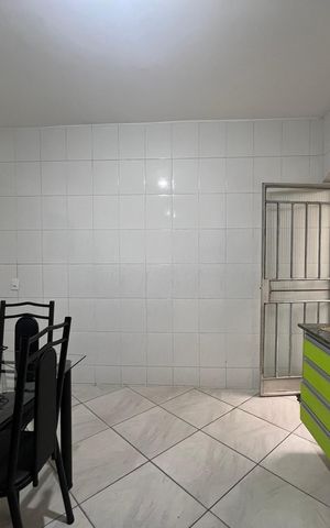 Casa à venda com 90m², 2 quartos e 1 vaga Casa à venda com 90m², 2 quartos e 1 vagaCozinha