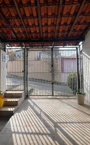 Casa à venda com 90m², 2 quartos e 1 vaga Casa à venda com 90m², 2 quartos e 1 vagaGaragem