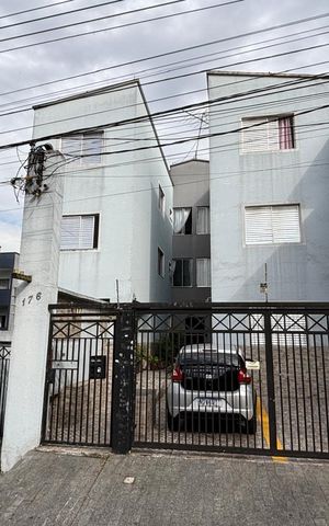 Apartamento à venda com 72m², 2 quartos e 1 vagaFachada 