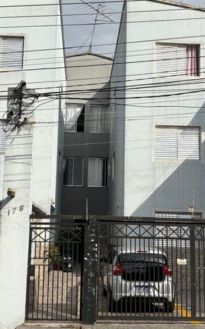 Apartamento à venda com 72m², 2 quartos e 1 vagaFachada 