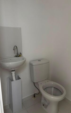 Apartamento à venda com 77m², 1 quarto e sem vaga Apartamento à venda com 77m², 1 quarto e sem vagaBanheiro