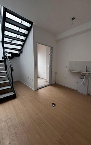 Apartamento à venda com 77m², 1 quarto e sem vaga Apartamento à venda com 77m², 1 quarto e sem vagaSala