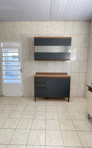 Casa à venda com 255m², 2 quartos e 2 vagas
