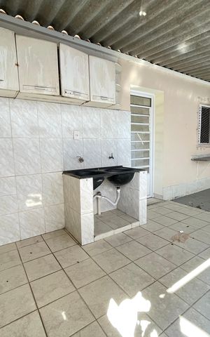 Casa à venda com 255m², 2 quartos e 2 vagas
