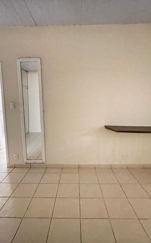 Casa à venda com 255m², 2 quartos e 2 vagas