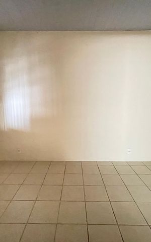 Casa à venda com 255m², 2 quartos e 2 vagas