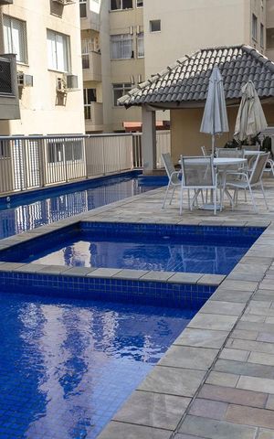 Apartamento à venda com 75m², 2 quartos e 1 vagaÁrea comum - Piscina