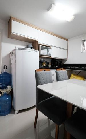 Apartamento à venda com 48m², 2 quartos e 1 vagaCozinha e Área de Serviço