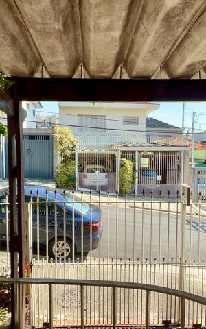 Casa para alugar com 192m², 3 quartos e 2 vagas Casa para alugar com 192m², 3 quartos e 2 vagasGaragem
