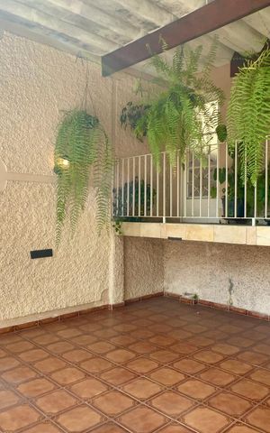 Casa para alugar com 192m², 3 quartos e 2 vagas Casa para alugar com 192m², 3 quartos e 2 vagasGaragem